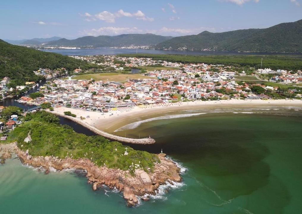Casa De Temporada No Sul Da Ilha Com Piscina Villa Florianopolis Exterior photo